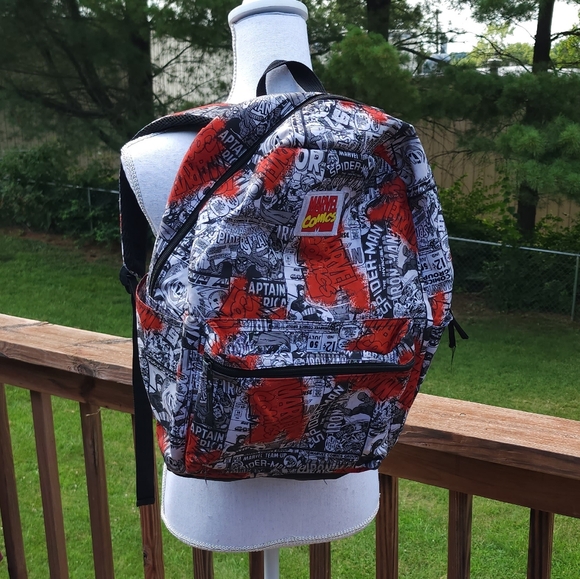 π 3 for $15 Deal! πMarvel comics backpacks red white black - Picture 1 of 12